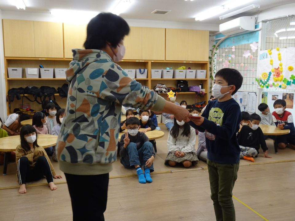 楽しかった思い出を胸に　～修了証書授与式～の画像